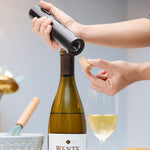 Kép betöltése a galériamegjelenítőbe: The Z1 Automatic Wine Bottle Opener
