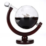 Indlæs billede til gallerivisning The Z1 Elegant Spirits Globe Decanter
